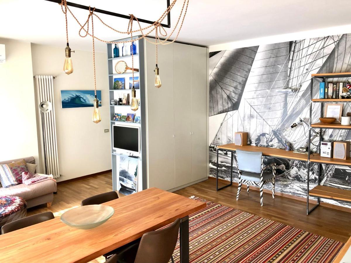 Mascalzone Latino, City Center Apartment Como Exterior photo